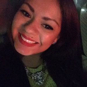 Meet your Posher, Alexandra